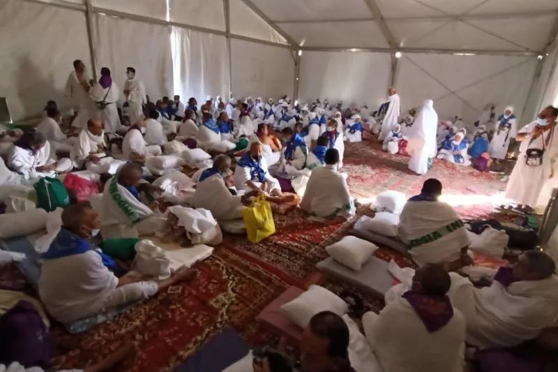 Untaian Syukur Tak Terputus dari Jemaah Haji Indonesia di Padang Arafah