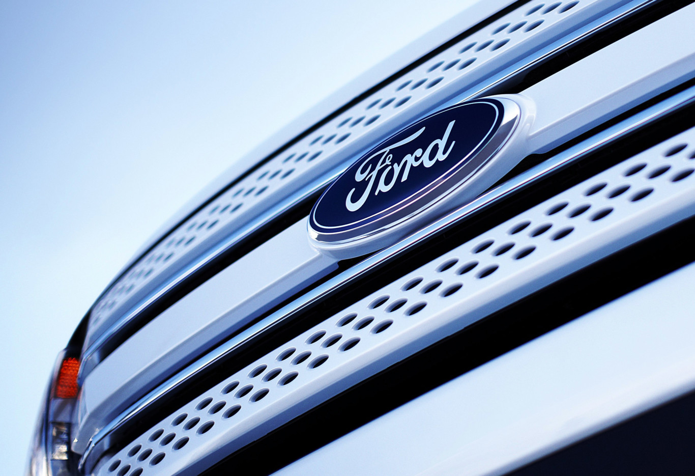 Overheating hingga Picu Kebakaran, Ford Tarik 100.689 Mobil Hybrid