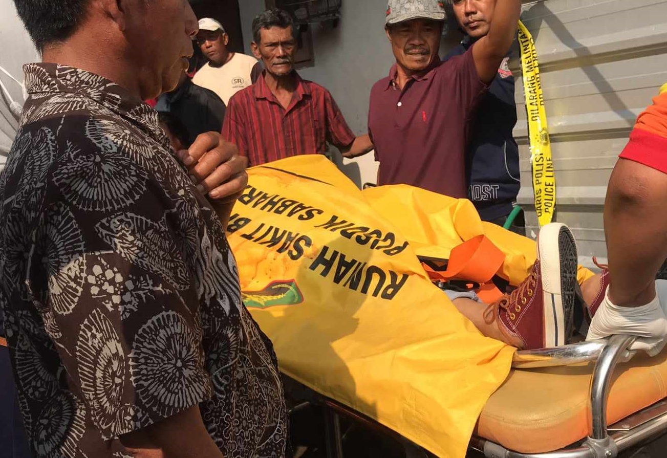 Suwarsih ditemukan tewas masih mengenakan sepatu (Foto / Metro TV)