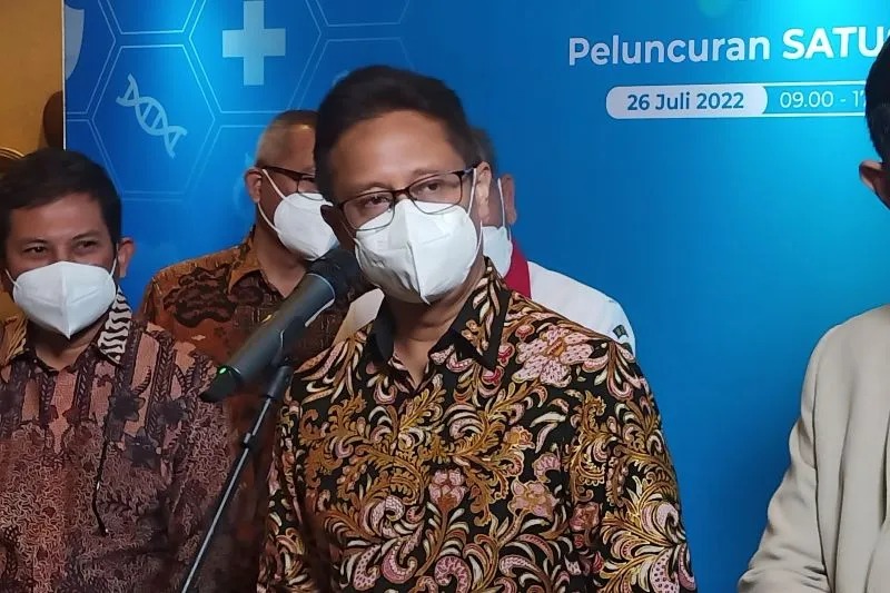 Menteri Kesehatan RI Budi Gunadi Sadikin menyampaikan keterangan pers dalam acara Peluncuran SatuSehat di Jakarta, Selasa (26/7/2022). (ANTARA/Andi Firdaus).