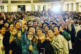 Marak Penolakan Ustaz Hanan Attaki di Jatim, MUI: Tidak Sesat Tapi.....