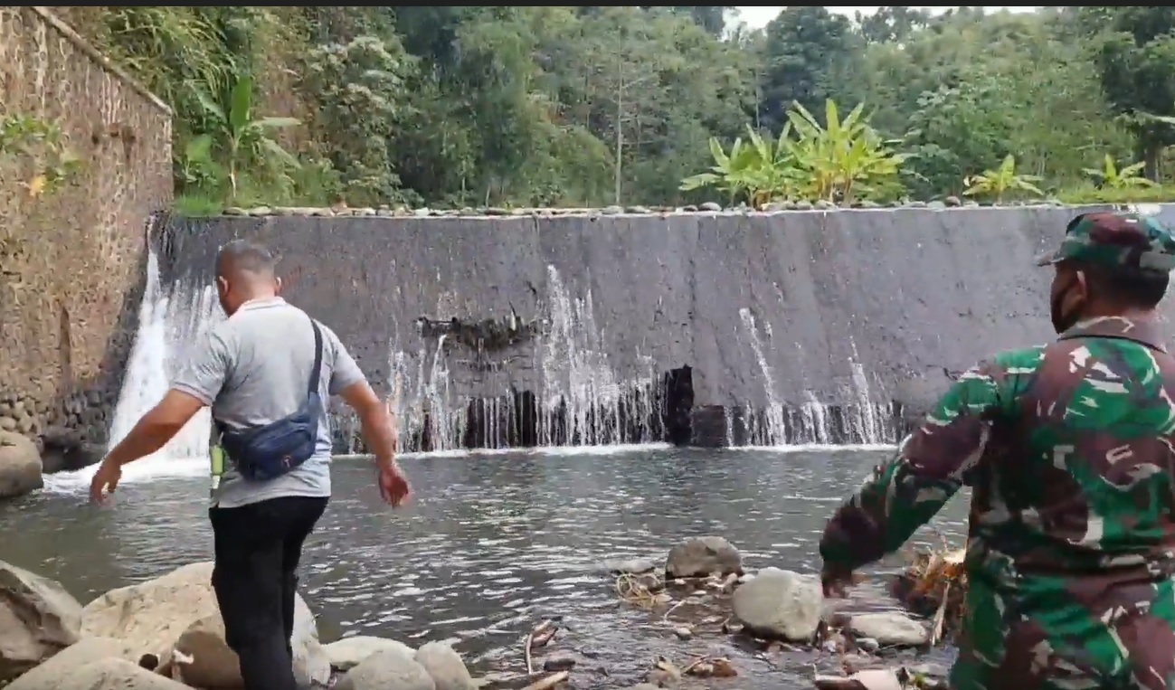 Lokasi tenggelamnya dua remaja di Probolinggo/metroTV
