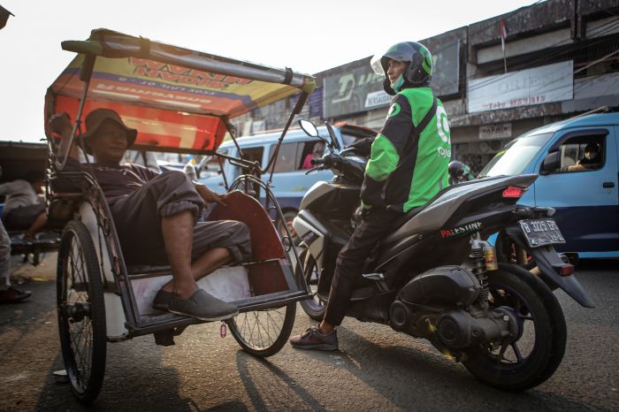 Kenaikan Tarif Ojol Diundur