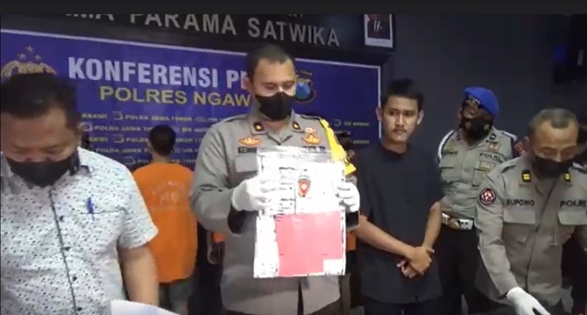 Polres Ngawi Ringkus 8 Pengedar Sabu Online