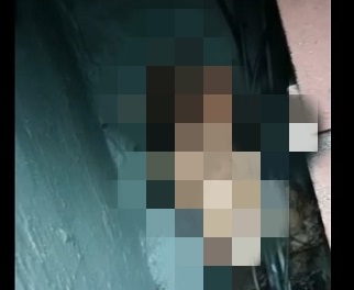 Bayi Ditemukan di Saluran Air Atap Rumah, Masih Hidup!