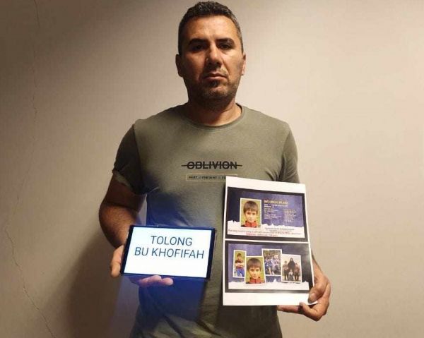 Pria Australia Ini Minta Bantuan Gubernur Khofifah Mencari Anaknya yang Hilang 10 Tahun