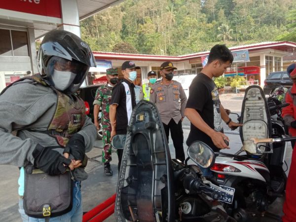 SPBU di Kota Batu Dijaga Polisi Pasca Harga BBM Naik