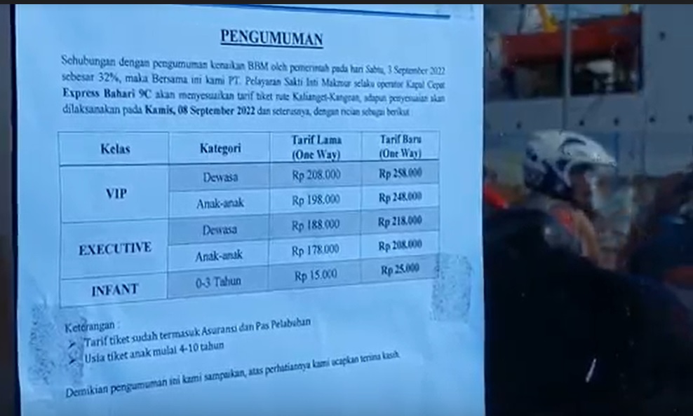 Pengumuman kenaikan harga tiket di Pelabuhan Kalianget Sumenep/metrotv