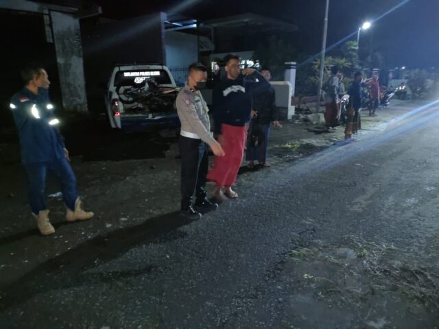 Serempet Truk Molen, Bapak dan Anak Tewas Ditabrak Pikap