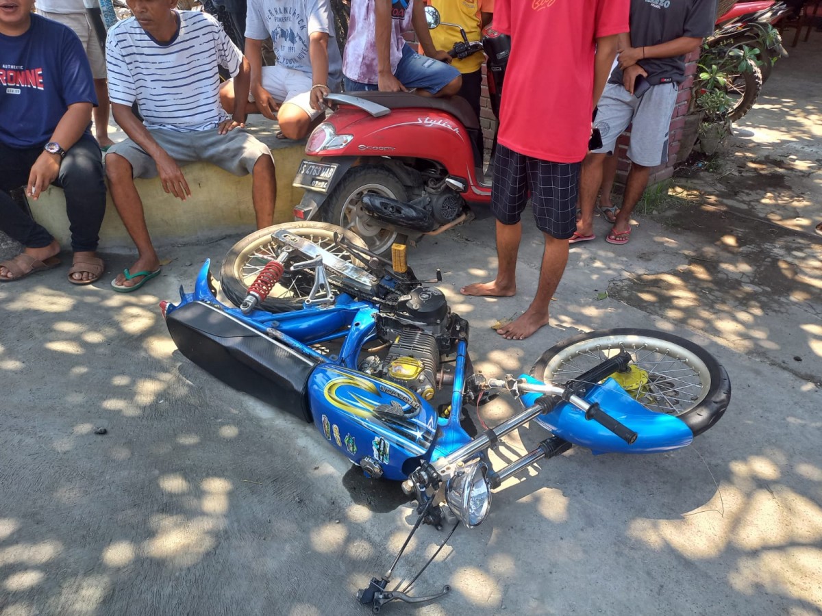 Disenggol Truk, Pelajar Pengendara CB di Jombang Tewas