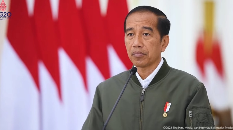 Presiden Jokowi Perintahkan PSSI Hentikan Sementara Liga 1