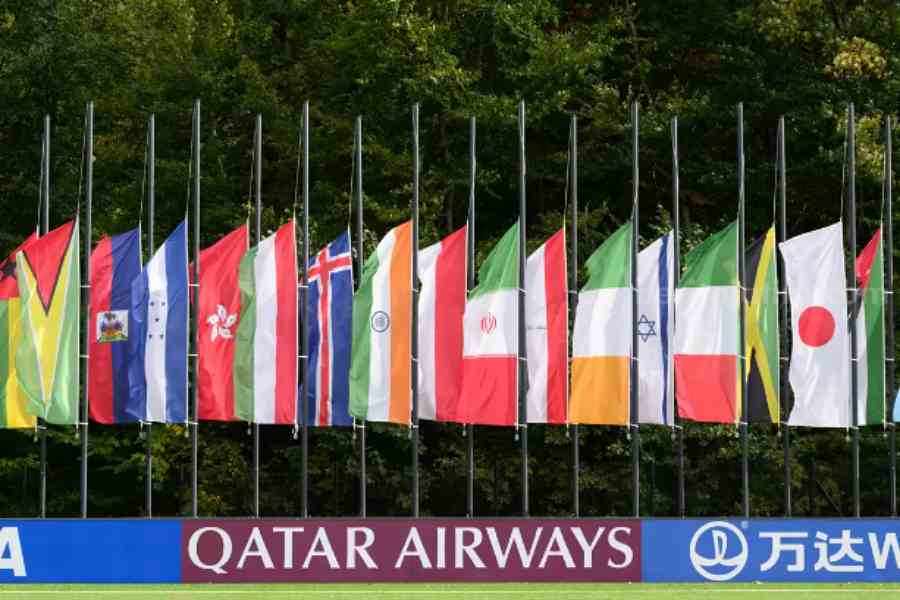 Tragedi Kanjuruhan, FIFA Kibarkan Bendera Setengah Tiang