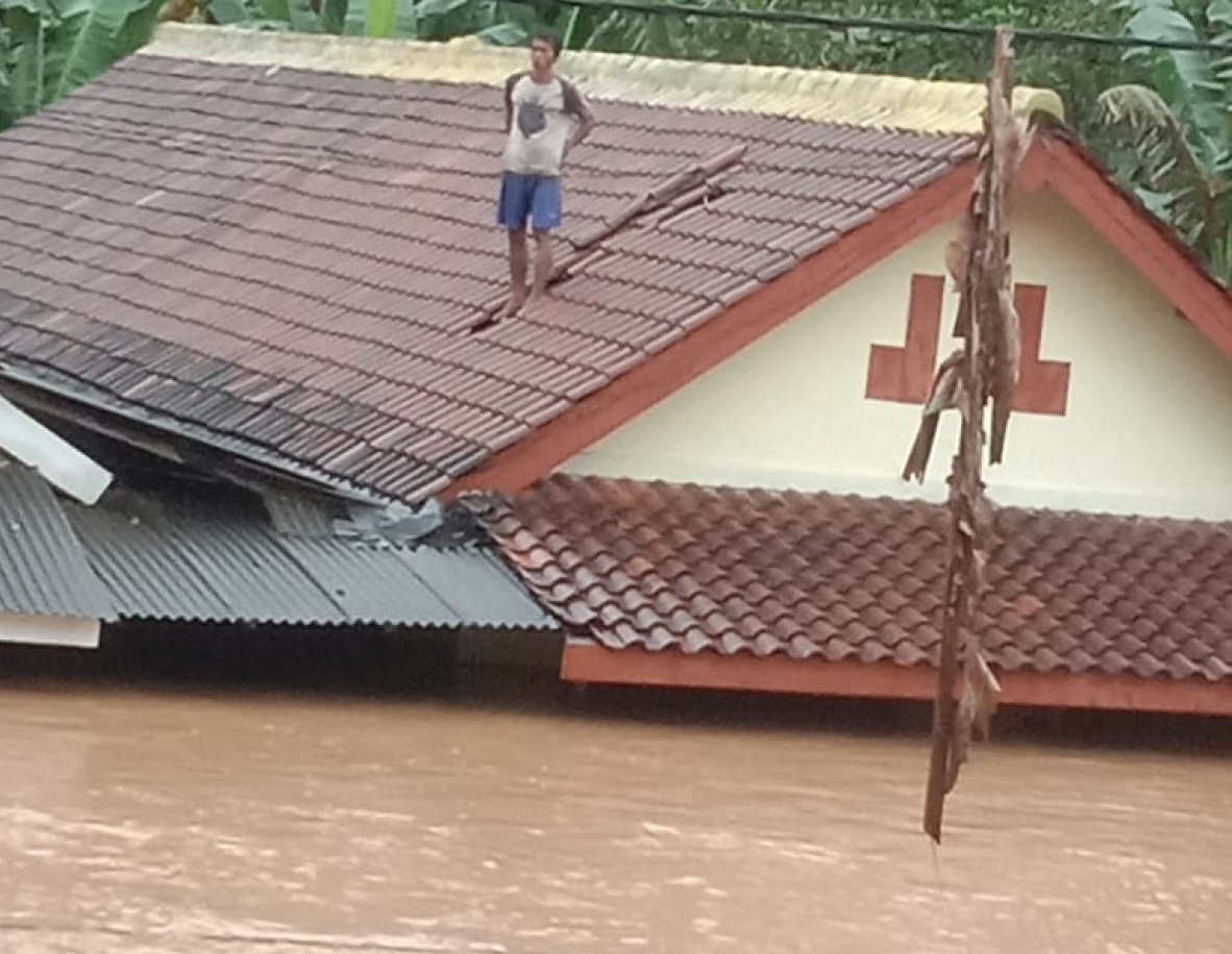 Kondisi banjir di Malang selatan (Foto / Istimewa)