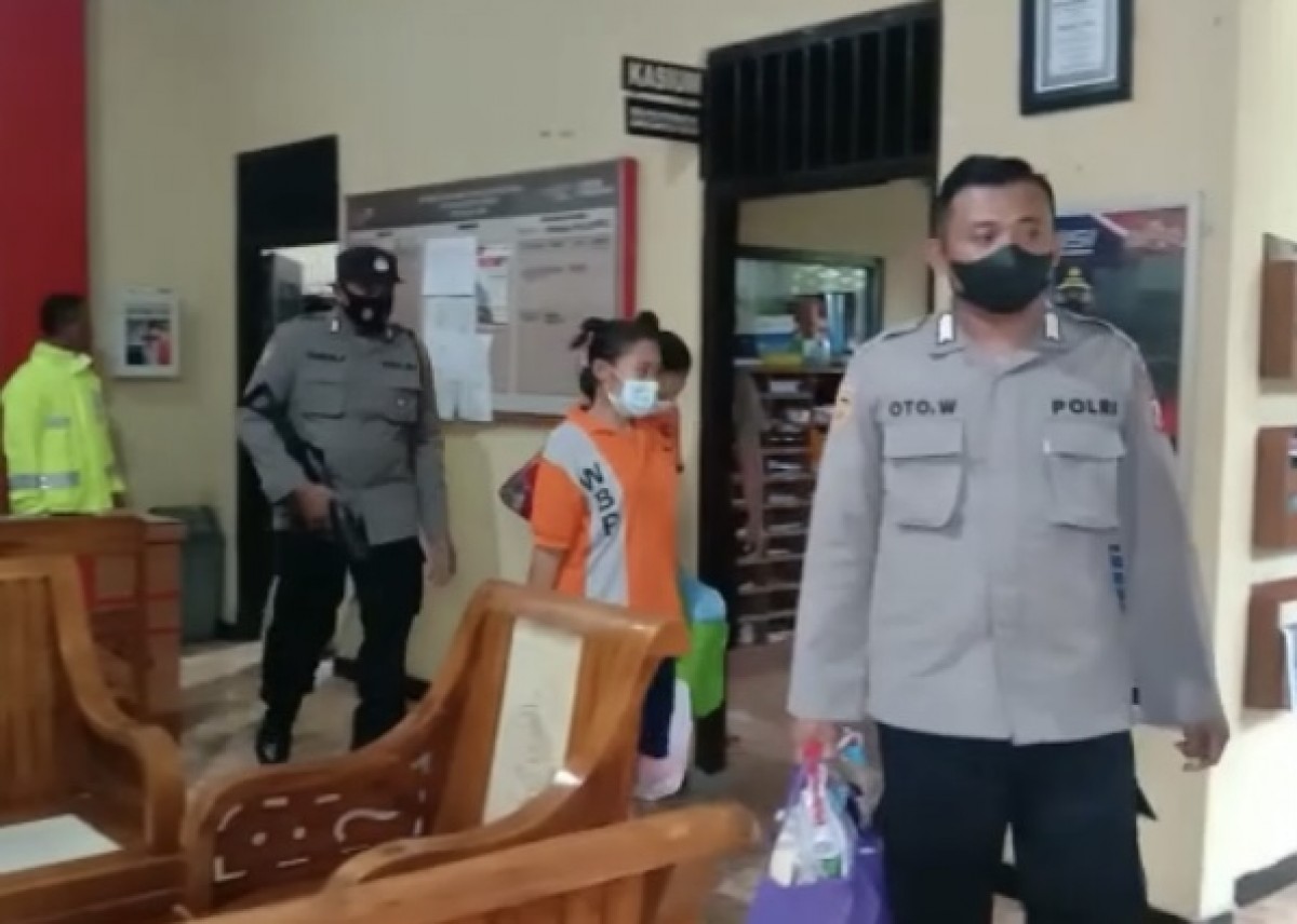 Sejumlah tahanan dipindah untuk mengantisipasi air masuk ke ruang tahanan (Foto / Istimewa)