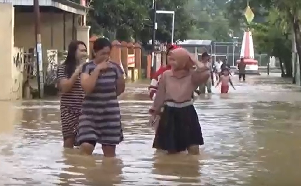 Banjir mulai menggenangi Desa Durenan, Kecamatan Durenan, Trenggalek/metrotv