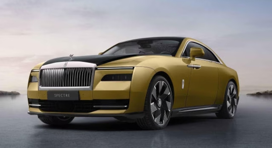Rolls Royce Pamerkan Mobil Listrik Pertama Seharga Rp6,4 Miliar, Berjuluk Spectra