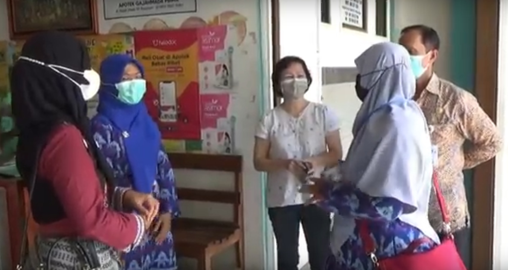 Dinkes Pasuruan sidak apotek terkait pelarangan penjualan obat sirup (Foto / Metro TV) 