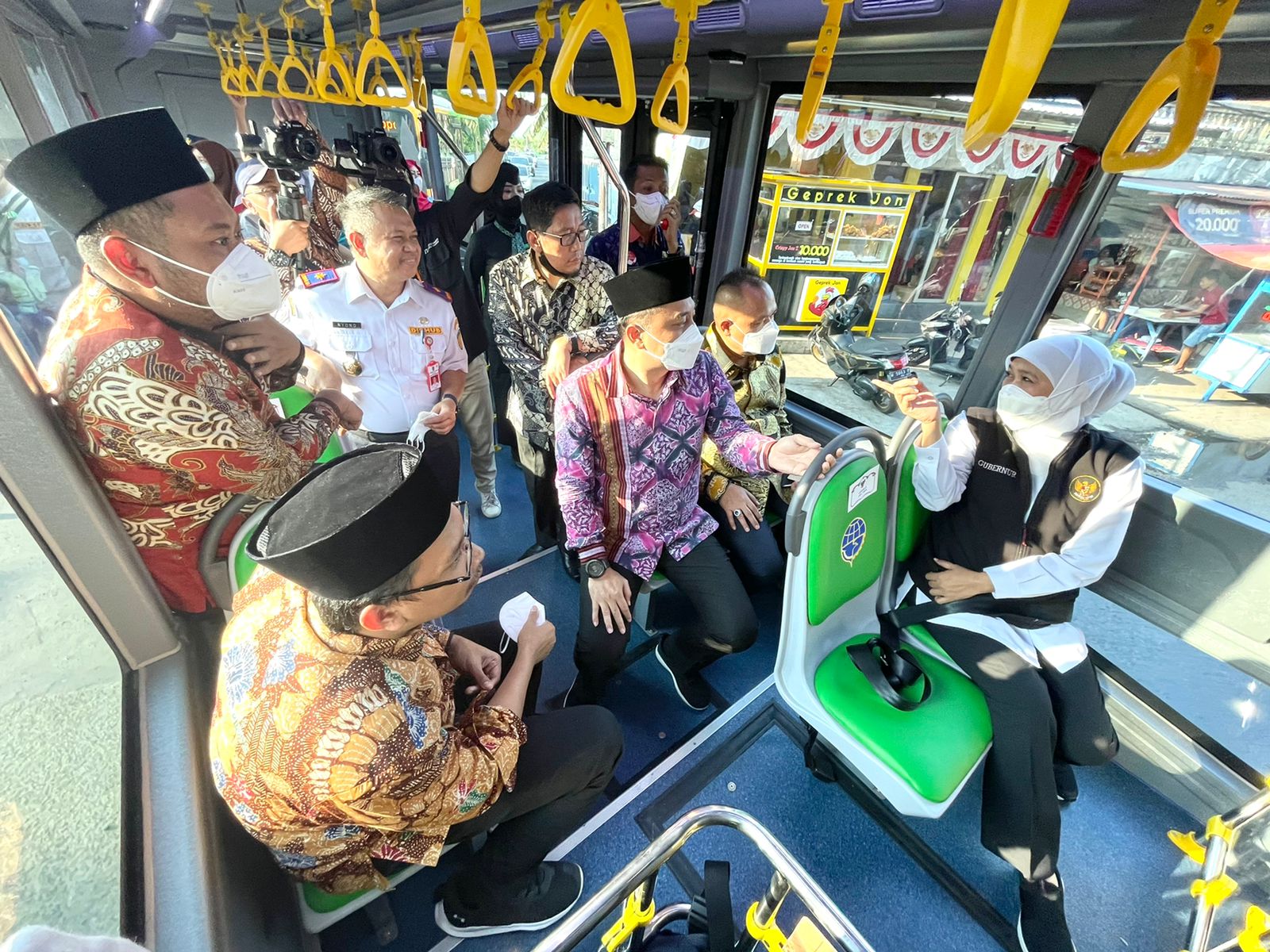 Selama Hari Pahlawan 10 November, Naik Bus Trans Jatim Gratis