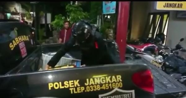 Menyamar Nelayan, Polda Jatim Gagalkan Pengiriman 5 Ribu Detonator Bom