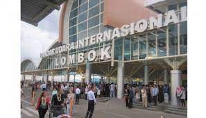 Erupsi Semeru, Penerbangan Bandara Lombok Aman