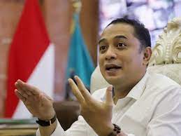 Digadang Jadi Pasangan Khofifah di Pilgub 2024, Eri Cahyadi Masih Malu-malu
