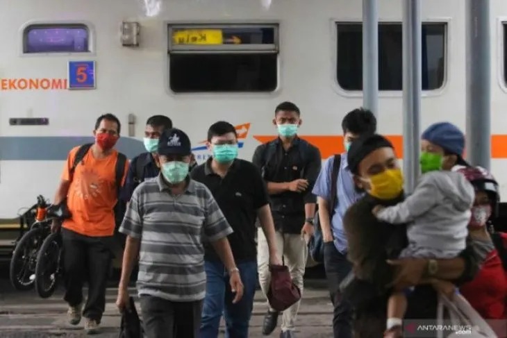 KAI Daop 8 Surabaya Operasikan 8 Kereta Tambahan Saat Libur Nataru
