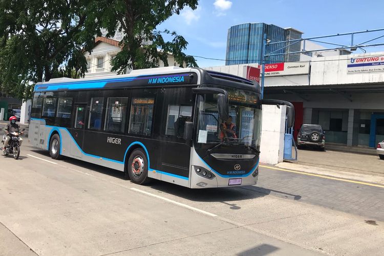 Surabaya Dapat Bantuan 34 Bus Listrik dari Kemenhub