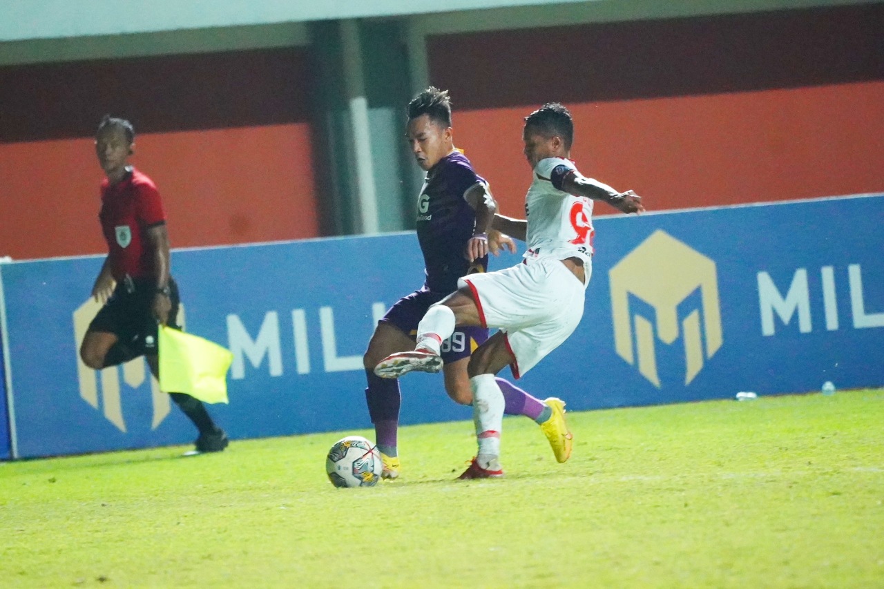 Duel Persik vs Persis/lib