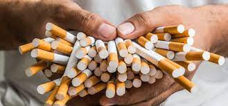 Presiden Jokowi Larang Penjualan Rokok Batangan