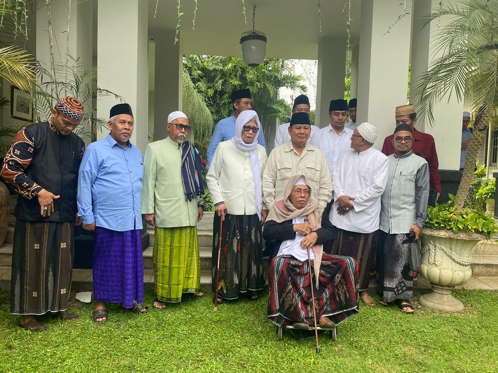 Prabowo Subianto, menggelar pertemuan dengan sejumlah ulama dan kiai dari Jawa Timur/medcom.id 