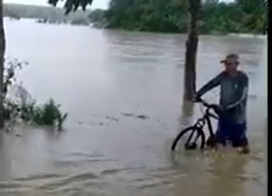 Banjir di Kecamatan Panceng, Kabupaten Gresik/metrotv