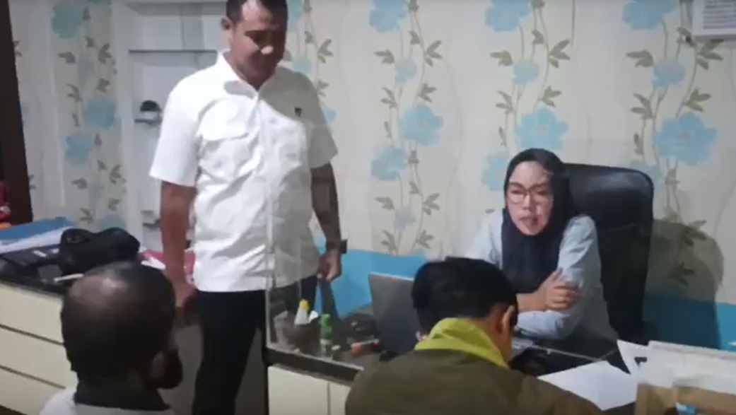 Satreskrim Polres Malang memeriksa sejumlah saksi terkait kasus dugaan penganiayaan santri An-nur, Malang (Foto / Metro TV)