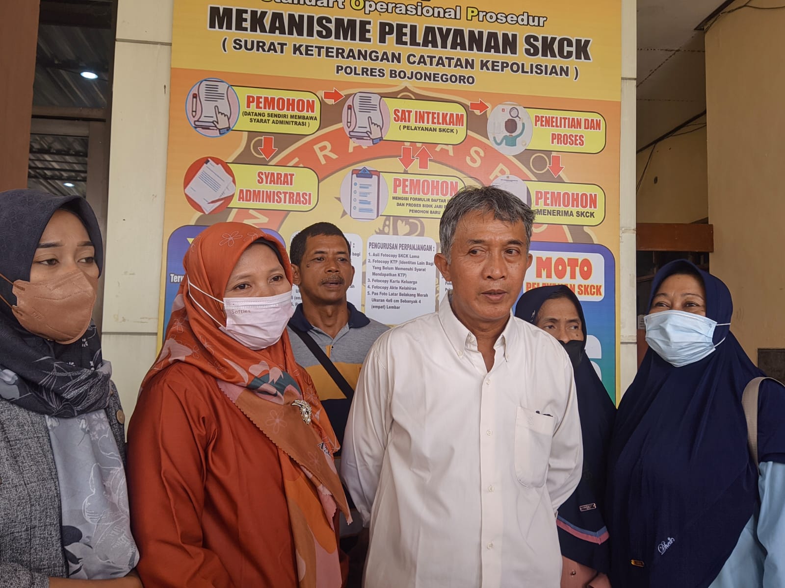 Puluhan nasabah di Bojonegoro melaporkan karyawan koperasi yang diduga menggelapkan uang Rp500 juta (Foto / Istimewa)