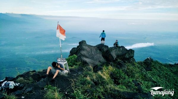 Tersesat, 6 Pendaki Hilang di Gunung Lemongan Lumajang