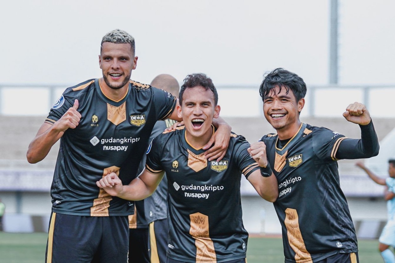 Gol Debut Egy Bawa Dewa United Tahan Laskar Sape Kerrab