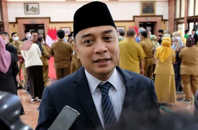 Wali Kota Surabaya Imbau Warga Waspada Penipuan Modus Keluarga Kecelakaan