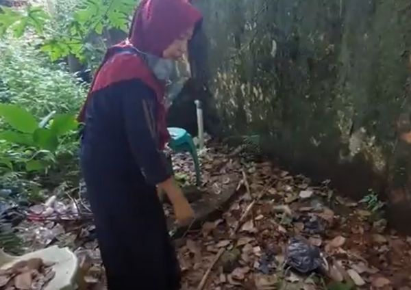 Geger, Bayi Baru Lahir Dibuang Samping Toilet Puskesmas