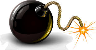 Bondet Meledak di Gudang Ikan Asin, 2 Orang Terluka!