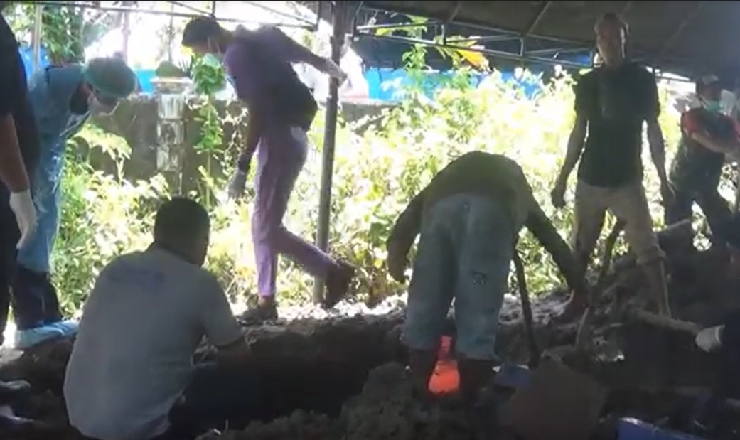 Diduga Korban Pembunuhan, Makam Pria di Ngawi Dibongkar Polisi