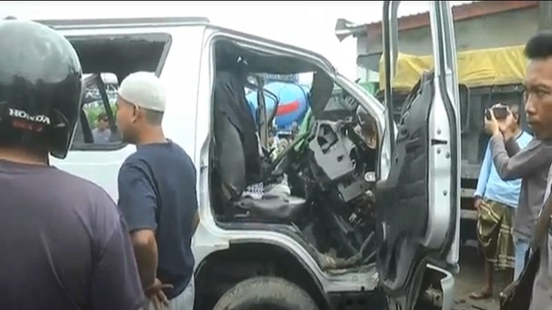 Rombongan santri asal Jawa Tengah terlibat kecelakaan (Foto / Istimewa)