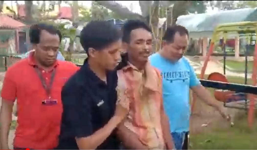 Saiful, tidak bisa berkutik saat ditangkap petugas Satreskrim Polres Bangkalan di lokasi pemancingan/metrotv