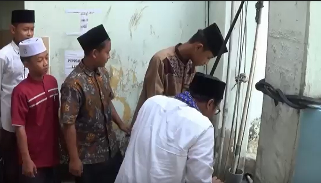 Menengok 'Sumur Zamzam' di Masjid Semen Tegalrejo