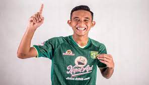 Pamitan, Bek Timnas Rizky Ridho Tinggalkan Persebaya