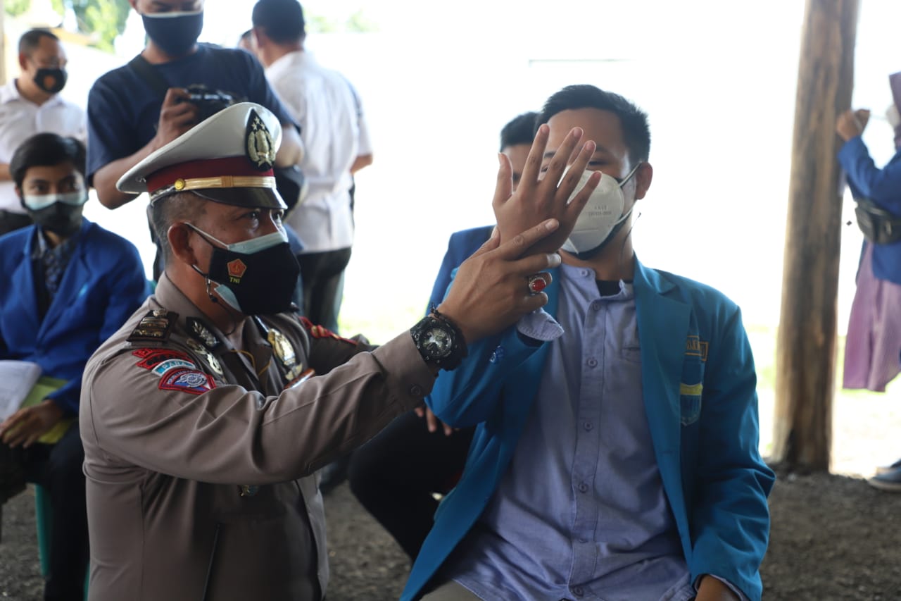 Cegah Balap Liar, Polrestabes Surabaya Hipnotis Pelakunya