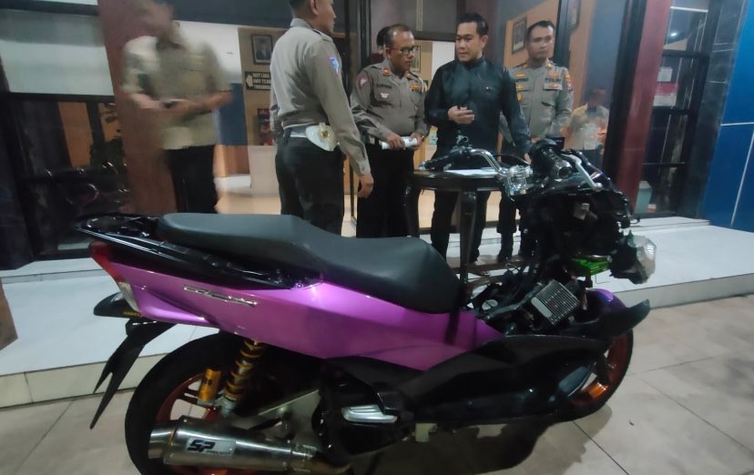 Ngebut Direkam Sendiri, Pemuda Tewas di Depan Mapolda Jatim
