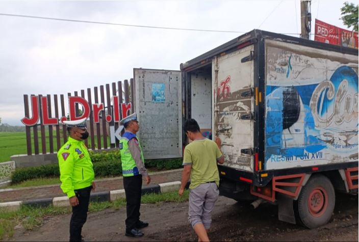 Polres Malang menggelar razia petasan atau mercon selama bulan Ramadan  di wilayah Kabupaten Malang, Jawa Timur. Foto Medcom.