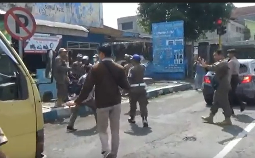 Pengamen Gebrak Mobil, Satpol PP Tulungagung Gencarkan Razia