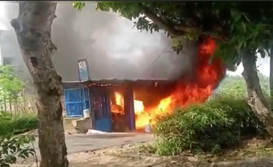 Api melahap toko di Desa Karang Tengah, Kecamatan Panggul, Trenggalek/ist