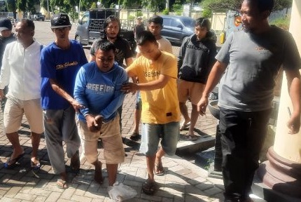 Polisi menangkap Ahmad Jazuli, pelaku curanmor di 16 TKP di Situbondo (Foto / Istimewa)