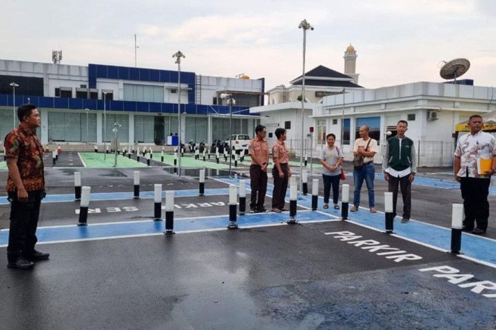 Kasat Lantas Polresta Sidoarjo Kompol Indra Budi Wibowo mengatakan, inovasi ini dilakukan setelah melihat masih banyak pemohon di wilayah Kota Sidoarjo yang kesulitan lulus dari ujian praktik SIM. Seperti lintasan praktik seperti huruf 8 yang dulu membuat